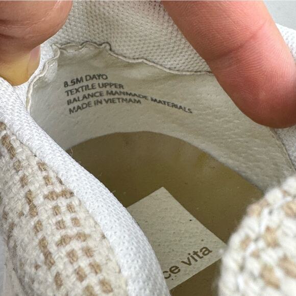 DV by Dolce Vita Dayo Cream Tan Slip-On Loafers Size 8.5 Woven Upper - Picture 9 of 9